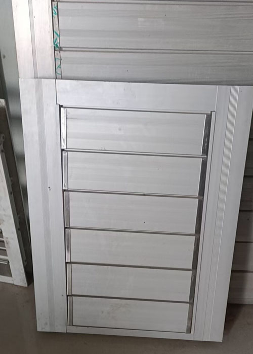 防雨铝合金百叶窗